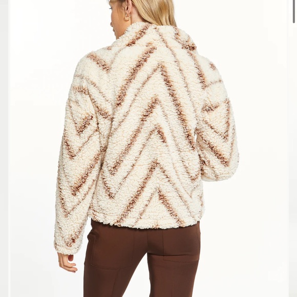 Thread & Supply Cozy Cream and Brown Teddy Jacket - Picture 4 of 8